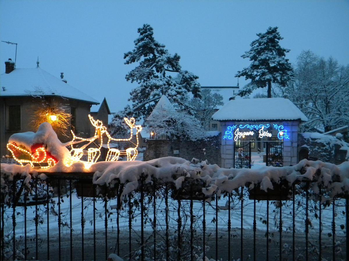 Hotel Le Val D'Amby Hieres-Sur-Amby Zewnętrze zdjęcie